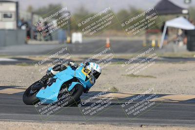 media/Nov-02-2025-CVMA (Sun) [[337aff29ab]]/Race 17-Amateur Supersport Middleweight/